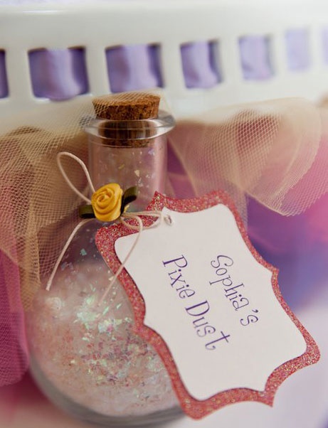 Ideas favors Wedding  dust fairy for Whimsical Your wedding   Favor Day  Special WeddingFavors